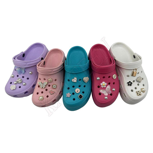 Wholesales nice women garden clogs with accessories